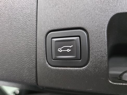 Used 2019 Cadillac XT4 Sport AWD/4WD image 20