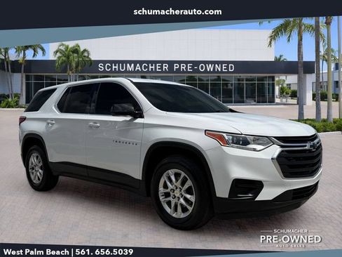 Used 2019 Chevrolet Traverse LS FWD image 1