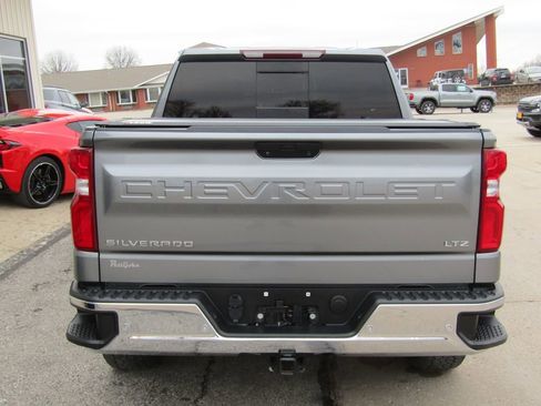 Used 2022 Chevrolet Silverado 1500 LTZ w/ LTZ Premium Package image 4