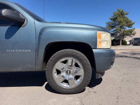 Used 2011 Chevrolet Silverado 1500 LT w/ All-Star Edition image 4