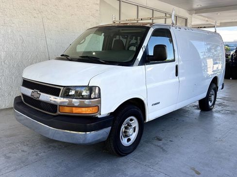 Used 2006 Chevrolet Express 2500 2500 3dr Van image 4