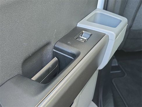 Used 2025 Ford F250 XLT image 7