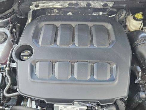 Used 2026 Volkswagen Tiguan SE FWD image 23