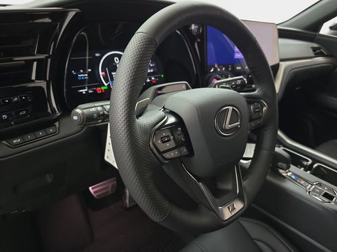 New 2026 Lexus TX 500h AWD image 16