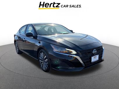 Used 2025 Nissan Altima 2.5 SV