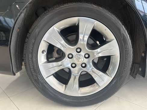 Used 2015 Toyota Sienna SE w/ SE Preferred Package FWD image 43