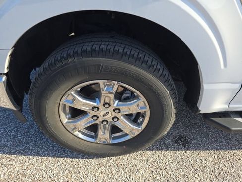 Used 2022 Ford F150 XLT w/ Equipment Group 302A High AWD/4WD image 7