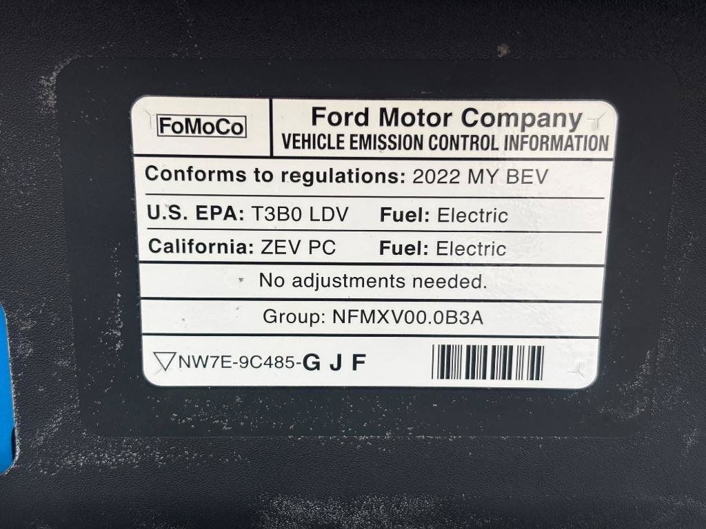 Used 2022 Ford Mustang Mach-E Select AWD/4WD image 38