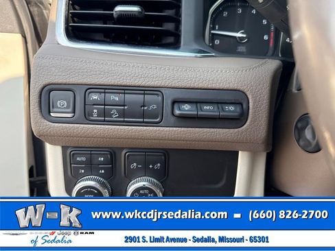 Used 2021 GMC Yukon Denali AWD/4WD image 23