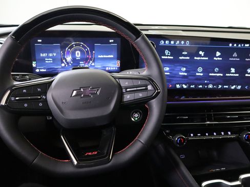 New 2026 Chevrolet Traverse RS image 22