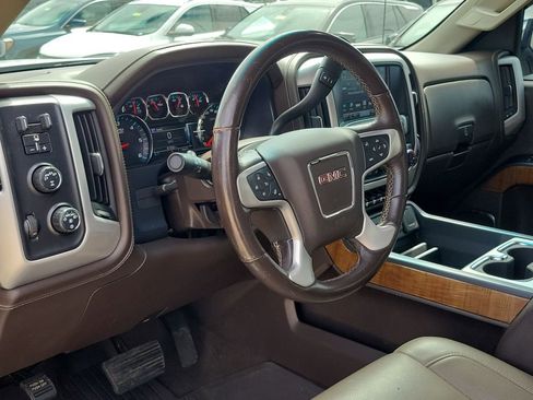 Used 2018 GMC Sierra 1500 SLT AWD/4WD image 18
