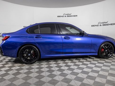 Used 2023 BMW 330i Sedan w/ M Sport Package RWD image 4