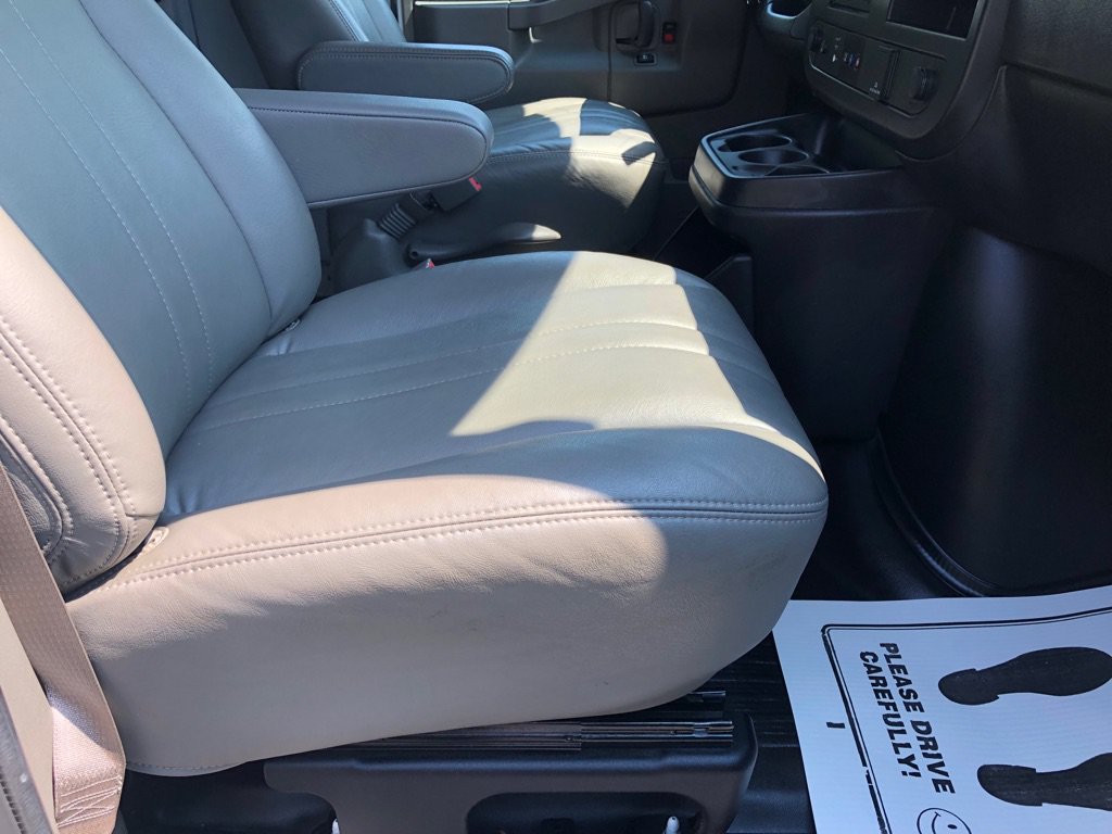 Used 2023 GMC Savana 2500 Extended w/ Driver Convenience Package RWD image 24