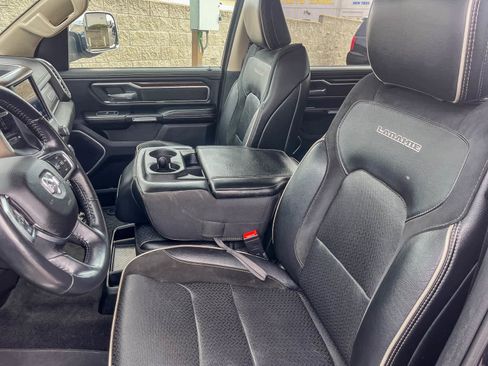 Used 2021 RAM 1500 Laramie w/ Off Road Group image 16