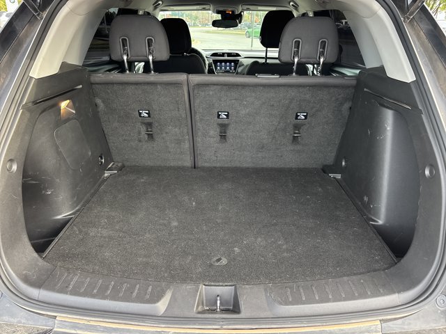 Used 2022 Chevrolet TrailBlazer LT w/ Convenience Package FWD image 6