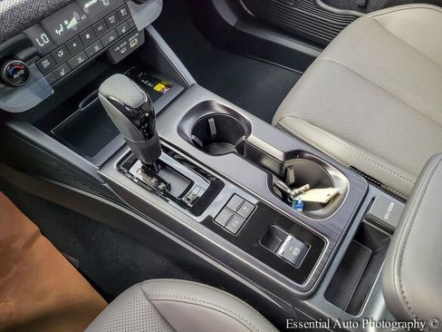 New 2026 Subaru Outback Limited AWD/4WD image 22