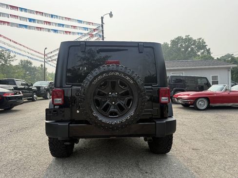 Used 2016 Jeep Wrangler Sport AWD/4WD image 4