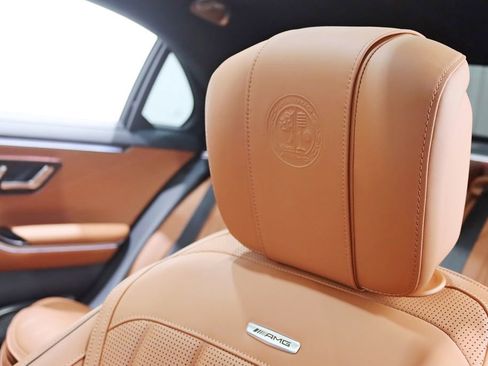 Used 2024 Mercedes-Benz S 63 AMG S image 35