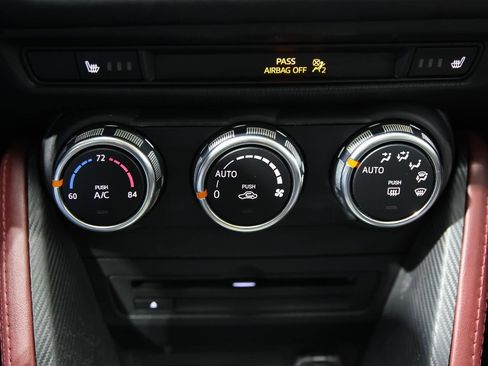 Used 2016 MAZDA CX-3 Grand Touring image 15