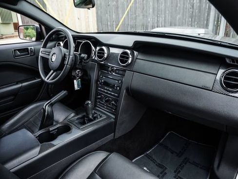 Used 2005 Ford Mustang GT Premium RWD image 20