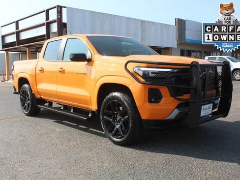 Used 2025 Chevrolet Colorado Z71 w/ Z71 Convenience Package 2 AWD/4WD image 1