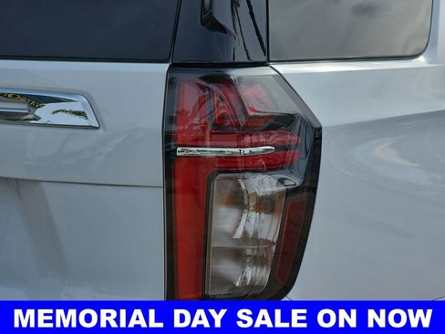 Used 2024 Chevrolet Tahoe LS RWD image 40