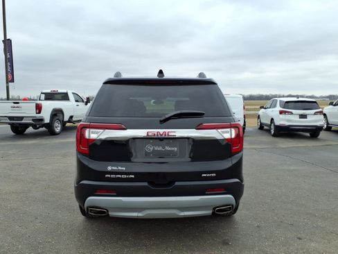 Used 2020 GMC Acadia SLT w/ Premium Package image 4