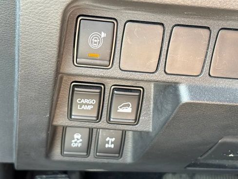 Certified 2023 Nissan Frontier PRO-4X w/ Technology Package AWD/4WD image 14