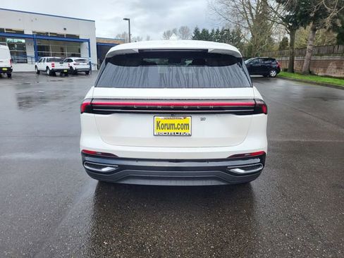 New 2026 Lincoln Nautilus Premier w/ Equipment Group 102A image 4