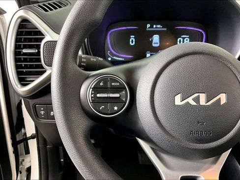 Certified 2024 Kia Soul LX FWD image 10