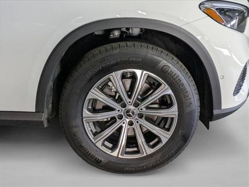 Certified 2025 Mercedes-Benz GLC 300 image 22