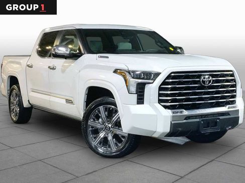 Certified 2025 Toyota Tundra Capstone AWD/4WD image 3