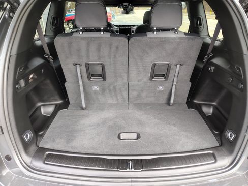 Certified 2025 Jeep Grand Cherokee L Laredo image 11