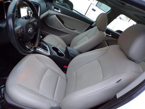 Used 2015 Kia Optima EX w/ EX Premium Package image 16