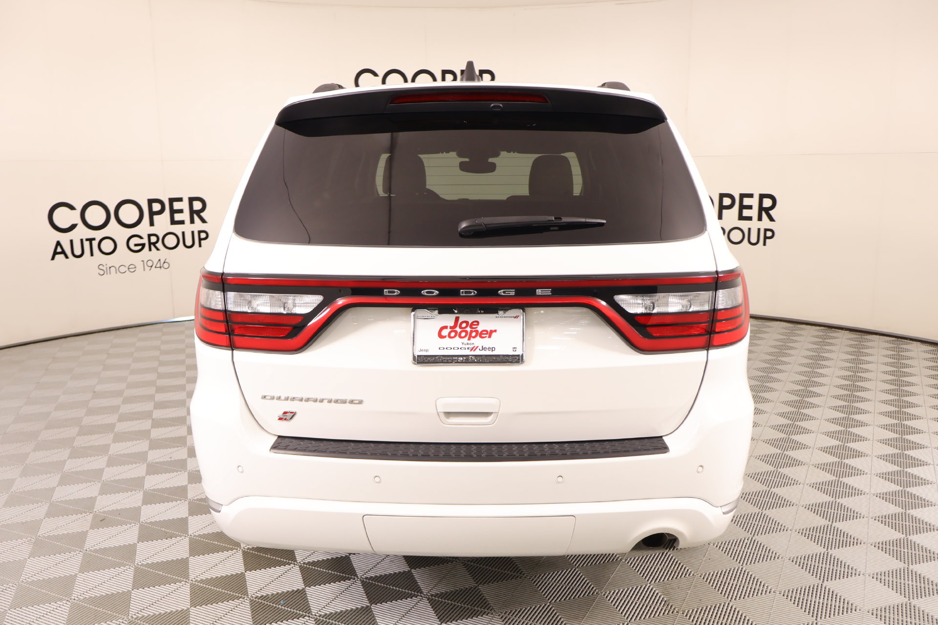 Used 2022 Dodge Durango SXT w/ Anodized Platinum Package AWD/4WD image 21