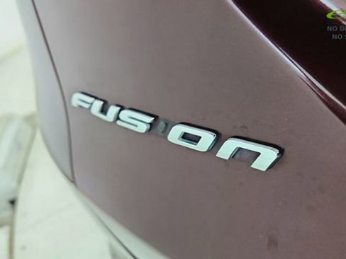 Used 2013 Ford Fusion SE FWD image 17