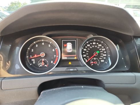 Used 2017 Volkswagen GTI Sport FWD image 9