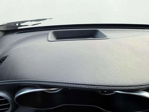 Used 2015 Mercedes-Benz C 300 4MATIC Sedan image 21