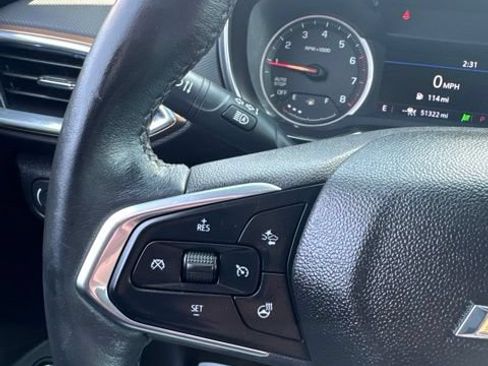 Used 2022 Chevrolet TrailBlazer ACTIV w/ Sun and Liftgate Package FWD image 32