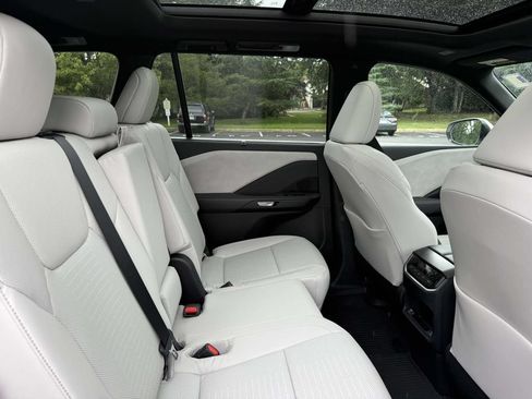 Used 2026 Lexus TX 350 AWD w/ Technology Package image 14