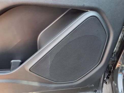 Certified 2023 Ford Explorer XLT image 15