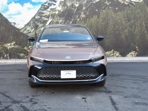 New 2026 Toyota Crown Limited image 2