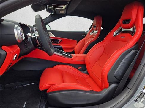New 2026 Mercedes-Benz SL 63 AMG 4MATIC image 4