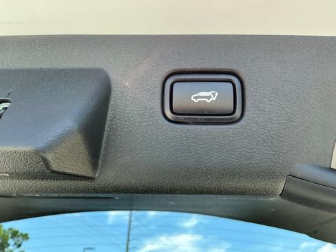 Used 2023 Kia Sportage SX FWD image 25