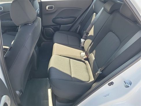 New 2026 Hyundai Venue SE image 18