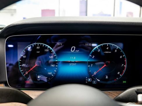 Certified 2023 Mercedes-Benz E 350 4MATIC Sedan image 18
