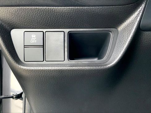 Used 2025 Honda HR-V LX image 40