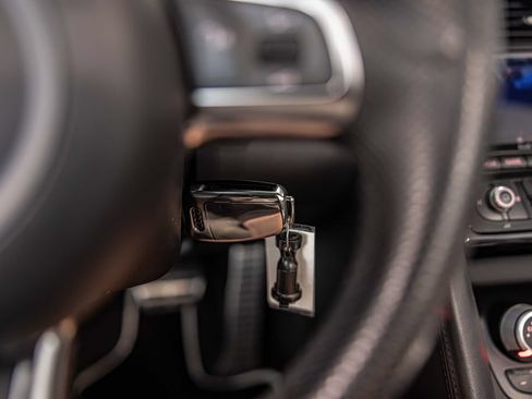 Used 2012 Audi R8 V10 AWD/4WD image 26