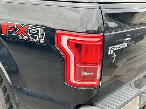 Used 2017 Ford F150 Lariat w/ Equipment Group 502A Luxury AWD/4WD image 7