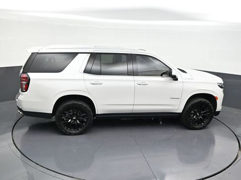 Used 2021 Chevrolet Tahoe High Country w/ Premium Package AWD/4WD image 22